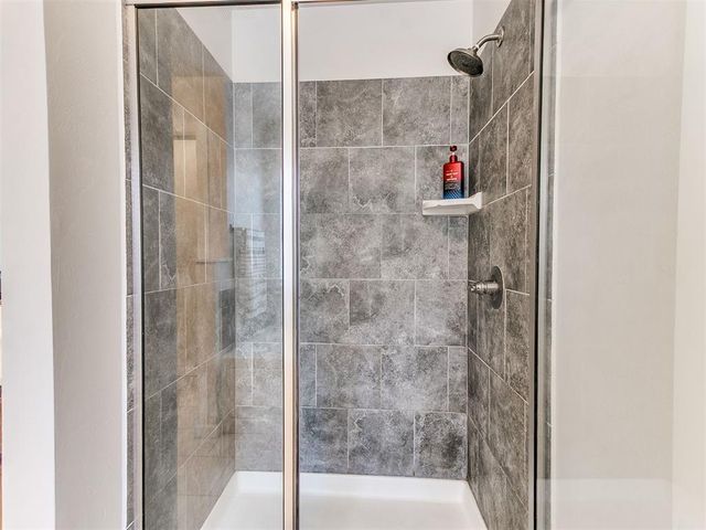2316 Roca Drive, Edmond, OK 73012