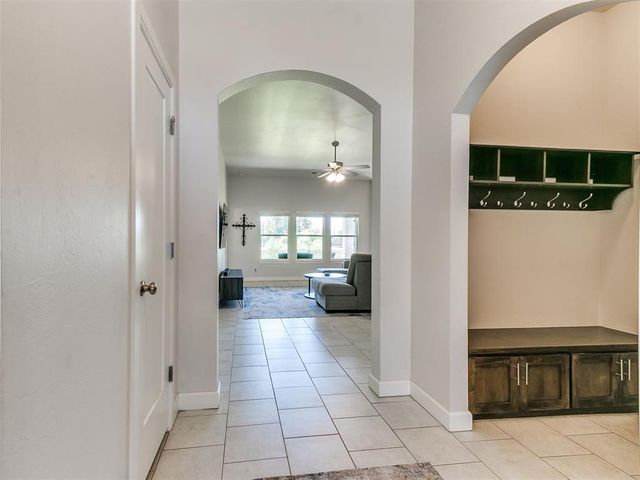 2316 Roca Drive, Edmond, OK 73012