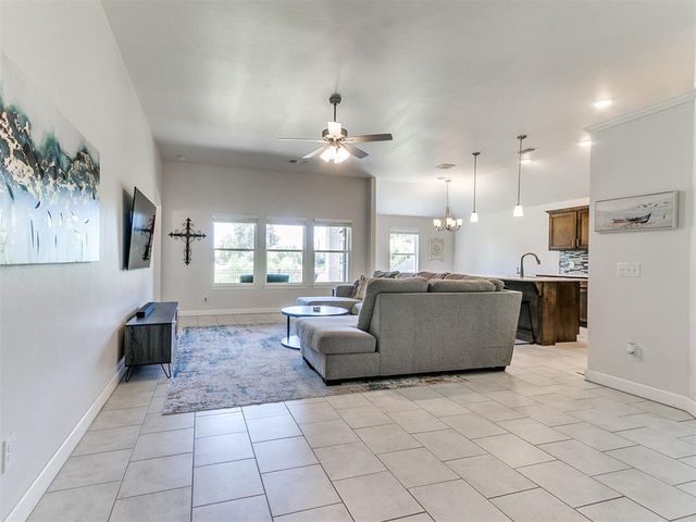 2316 Roca Drive, Edmond, OK 73012