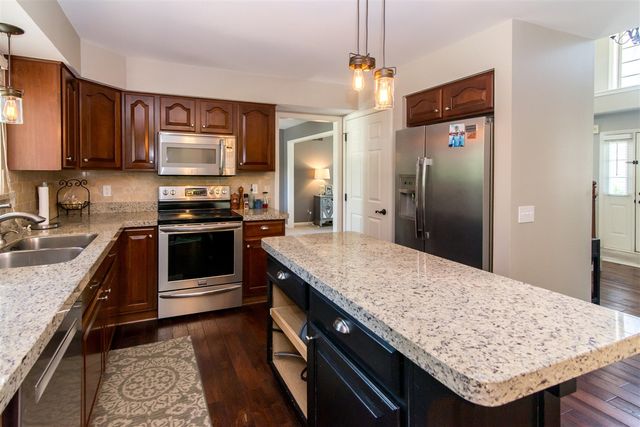 5994 Cedar Ridge Drive, Ann Arbor, MI 48103
