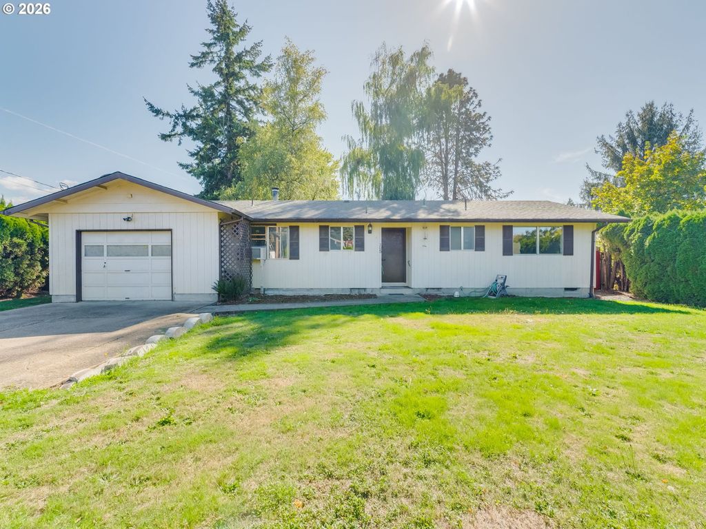 Image 1 of property listing at 205 E 3rd St, Amity, OR 97101
