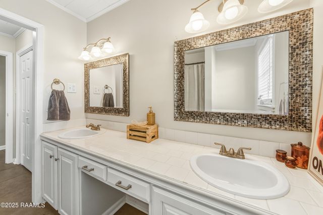 1122 Dugas Road, Lafayette, LA 70507