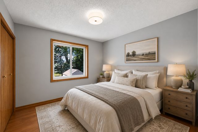 5898 144th Street W, Apple Valley, MN 55124