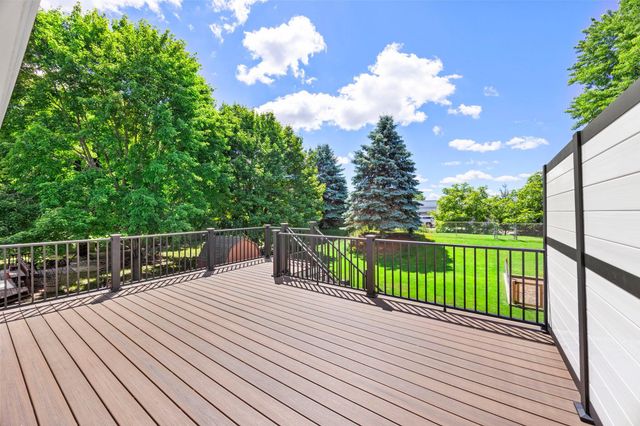 5898 144th Street W, Apple Valley, MN 55124