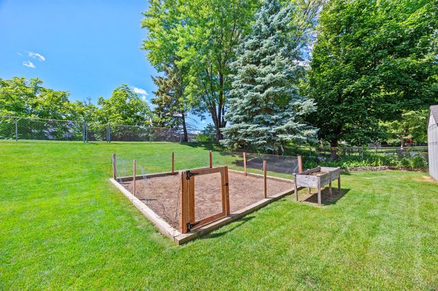 5898 144th Street W, Apple Valley, MN 55124