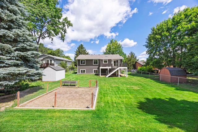 5898 144th Street W, Apple Valley, MN 55124