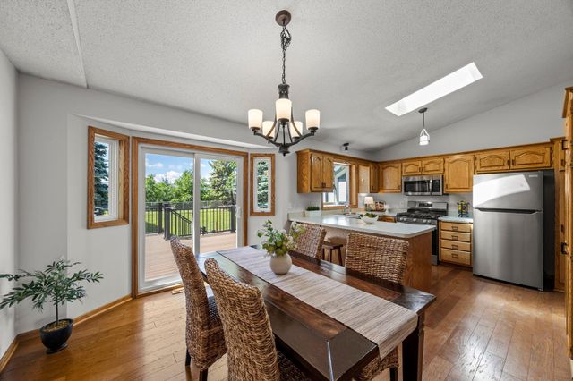 5898 144th Street W, Apple Valley, MN 55124