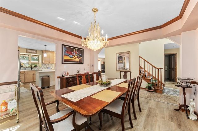 117 Bel Aire Dr, Monroeville, PA 15146