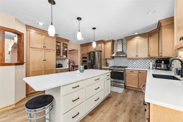 117 Bel Aire Dr, Monroeville, PA 15146