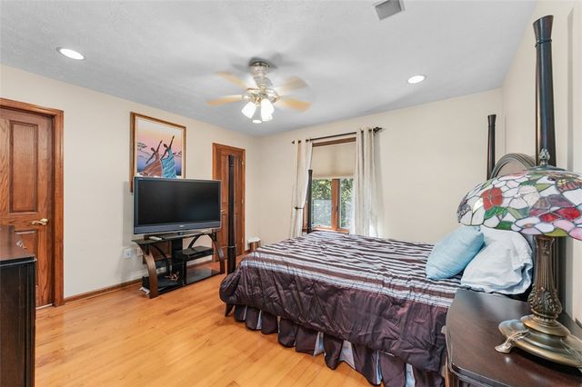 117 Bel Aire Dr, Monroeville, PA 15146