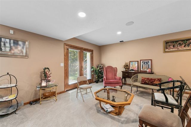 117 Bel Aire Dr, Monroeville, PA 15146