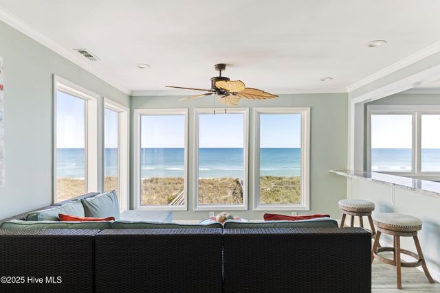 908 Carolina Beach Avenue N Apt 3, Carolina Beach, NC 28428