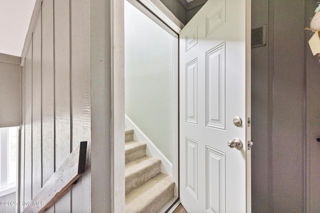 908 Carolina Beach Avenue N Apt 3, Carolina Beach, NC 28428