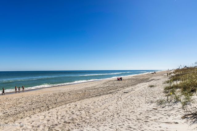 908 Carolina Beach Avenue N Apt 3, Carolina Beach, NC 28428