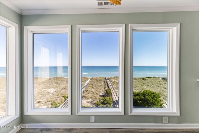 908 Carolina Beach Avenue N Apt 3, Carolina Beach, NC 28428