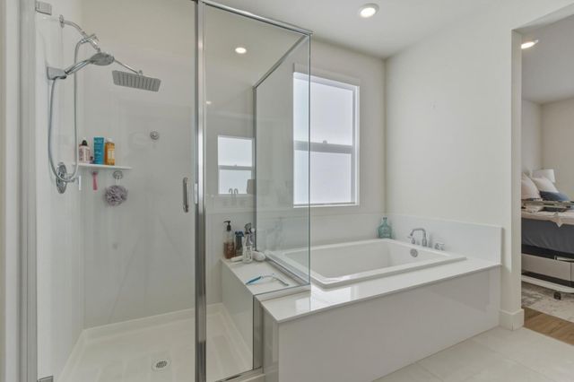 2051 Petunia Drive, Hollister, CA 95023