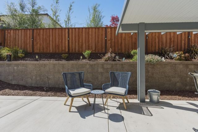2051 Petunia Drive, Hollister, CA 95023