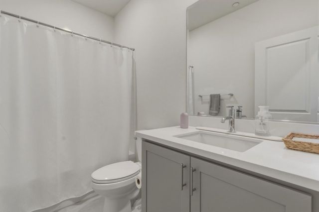 2051 Petunia Drive, Hollister, CA 95023