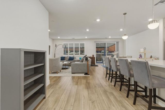 2051 Petunia Drive, Hollister, CA 95023