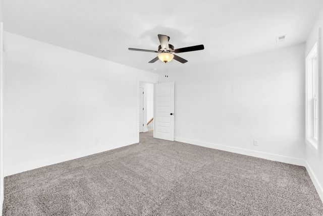 3166 East Old Ashland City Rd, Clarksville, TN 37043