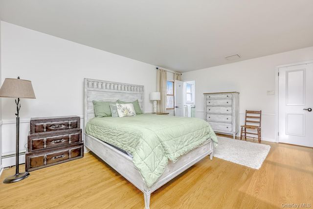 7 E Mayer Drive, Suffern, NY 10901