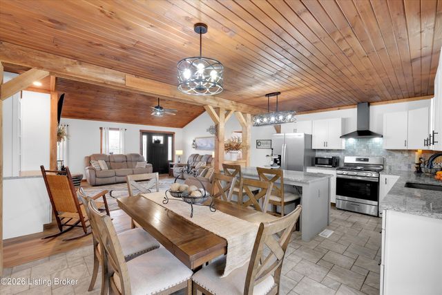 172 Camp Branch Trail, Taylorsville, KY 40071