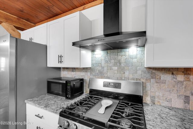 172 Camp Branch Trail, Taylorsville, KY 40071