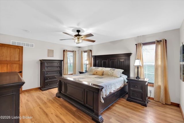 172 Camp Branch Trail, Taylorsville, KY 40071