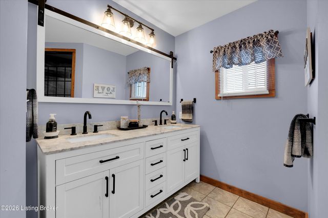 172 Camp Branch Trail, Taylorsville, KY 40071