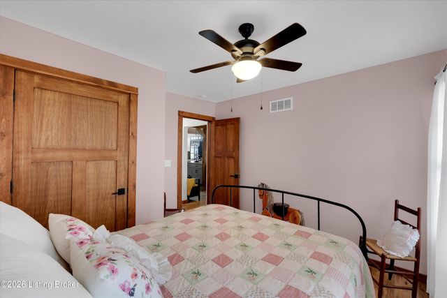 172 Camp Branch Trail, Taylorsville, KY 40071