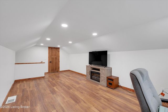 172 Camp Branch Trail, Taylorsville, KY 40071