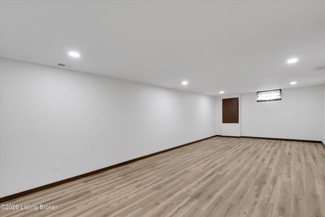 172 Camp Branch Trail, Taylorsville, KY 40071