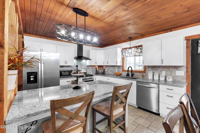 172 Camp Branch Trail, Taylorsville, KY 40071