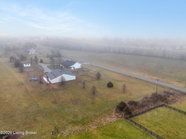 172 Camp Branch Trail, Taylorsville, KY 40071