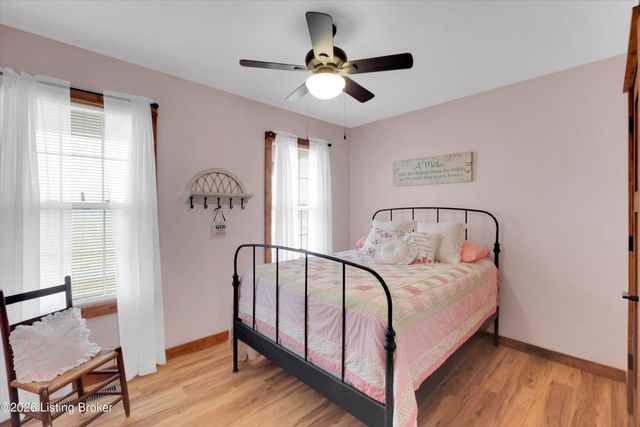 172 Camp Branch Trail, Taylorsville, KY 40071