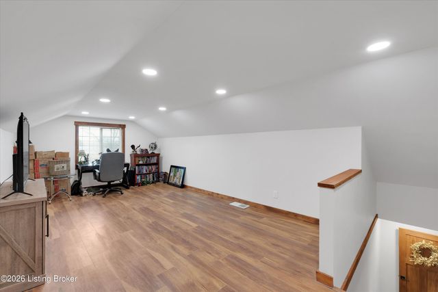 172 Camp Branch Trail, Taylorsville, KY 40071