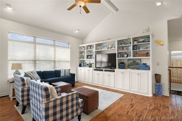 11530 Yorktown Boulevard, Sellersburg, IN 47172