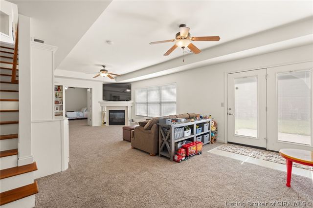 11530 Yorktown Boulevard, Sellersburg, IN 47172