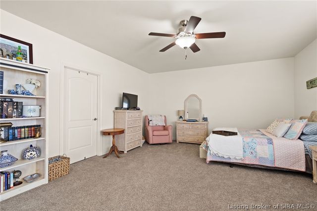 11530 Yorktown Boulevard, Sellersburg, IN 47172