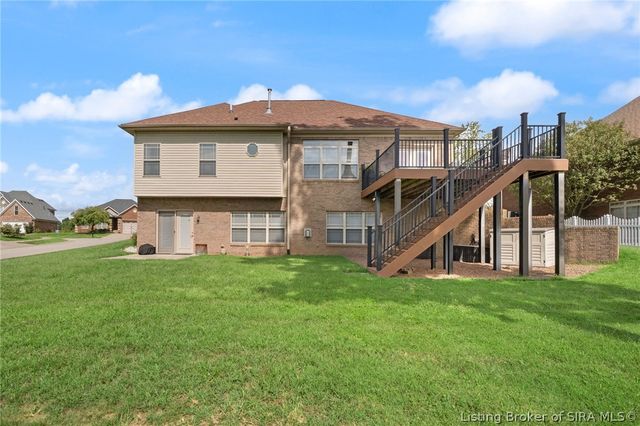 11530 Yorktown Boulevard, Sellersburg, IN 47172