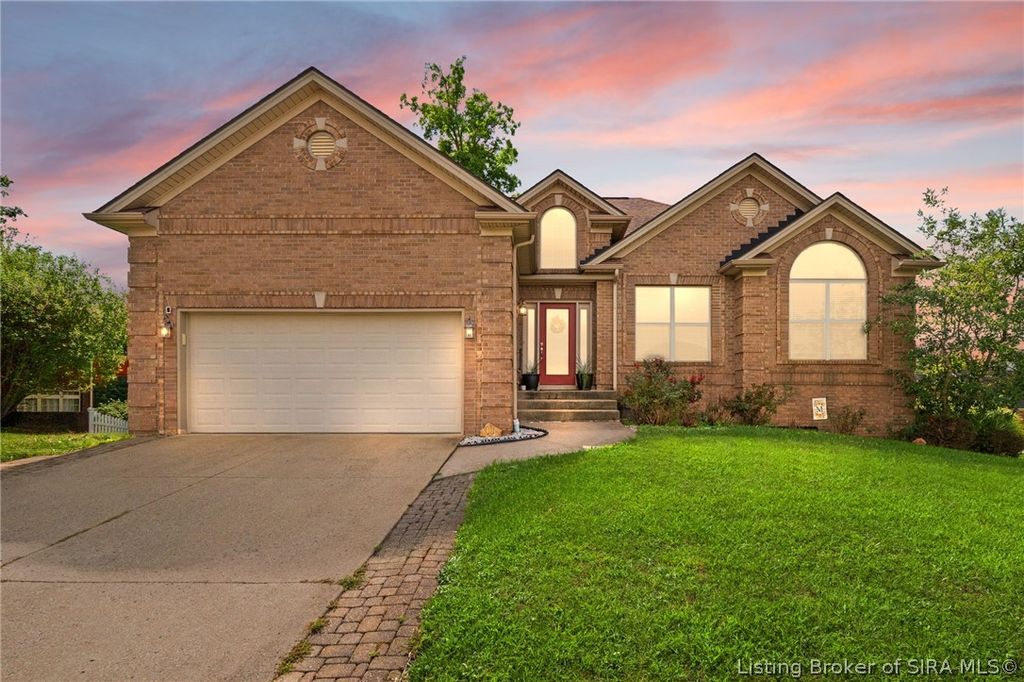 11530 Yorktown Boulevard, Sellersburg, IN 47172