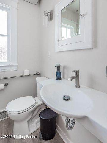 3703 Grandview Ave, Louisville, KY 40207