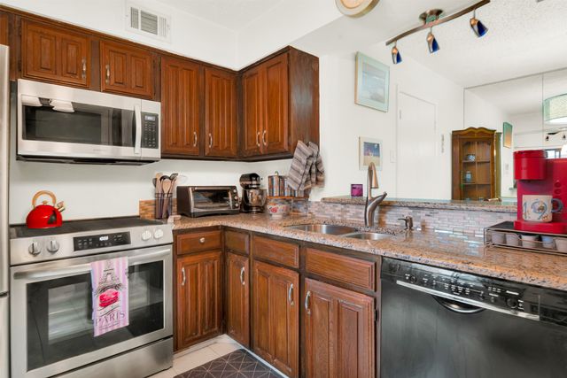877 Dublin Drive 1, Richardson, TX 75080
