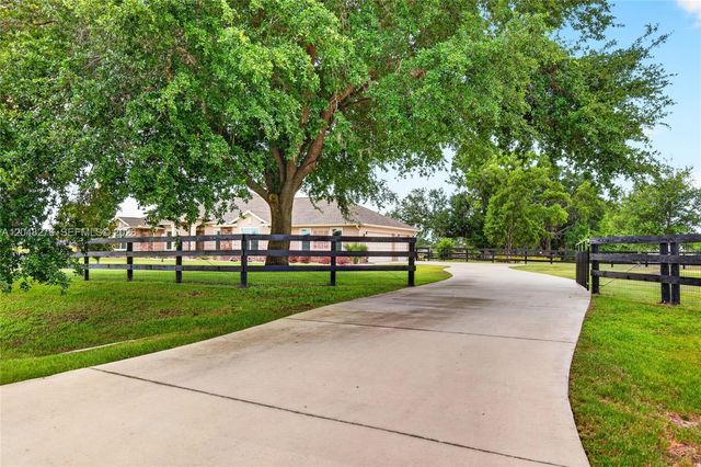 5178 SW 93 Lane, Ocala, FL 34476