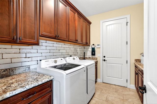 5178 SW 93 Lane, Ocala, FL 34476