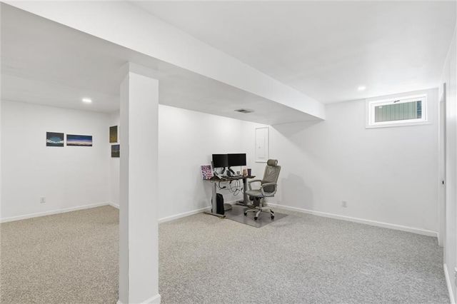 3205 SW Alice Lane, Lee's Summit, MO 64082