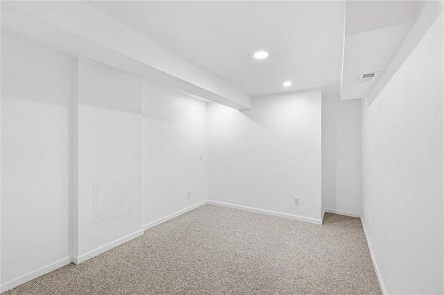 3205 SW Alice Lane, Lee's Summit, MO 64082