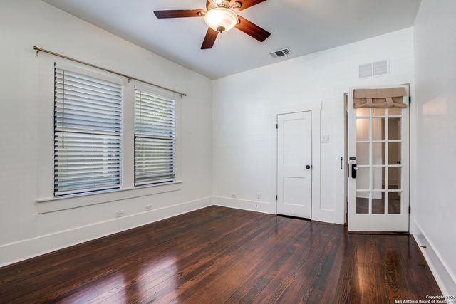 230 Normandy, San Antonio, TX 78209