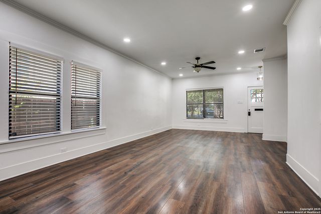 230 Normandy, San Antonio, TX 78209