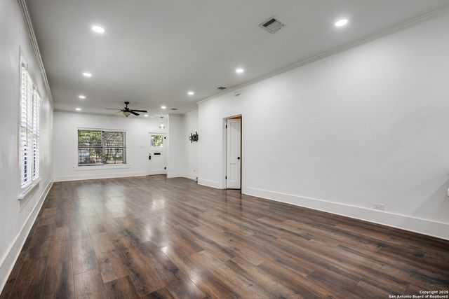 230 Normandy, San Antonio, TX 78209